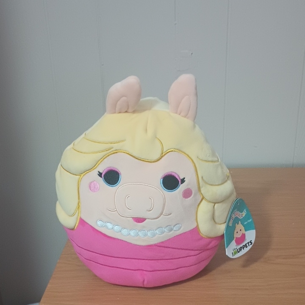 Miss Piggy Squishmallow NWT